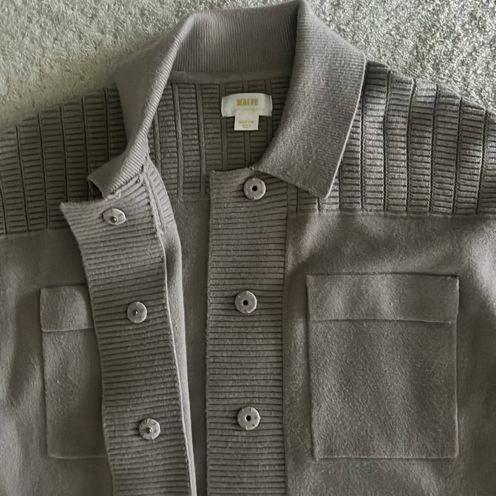 Jacket/sweater - Picture 2 of 5